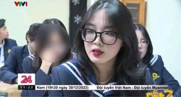 lo-clip-sex-cuc-nong-cua-co-gai-vtv-nong-bong-huynh-huu-xuan-kim