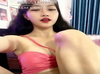 tiktoker-kim-ly-sexy-khoe-hang-khung